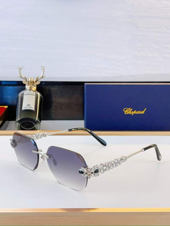 Picture of Chopard Sunglasses _SKUfw80049867fw